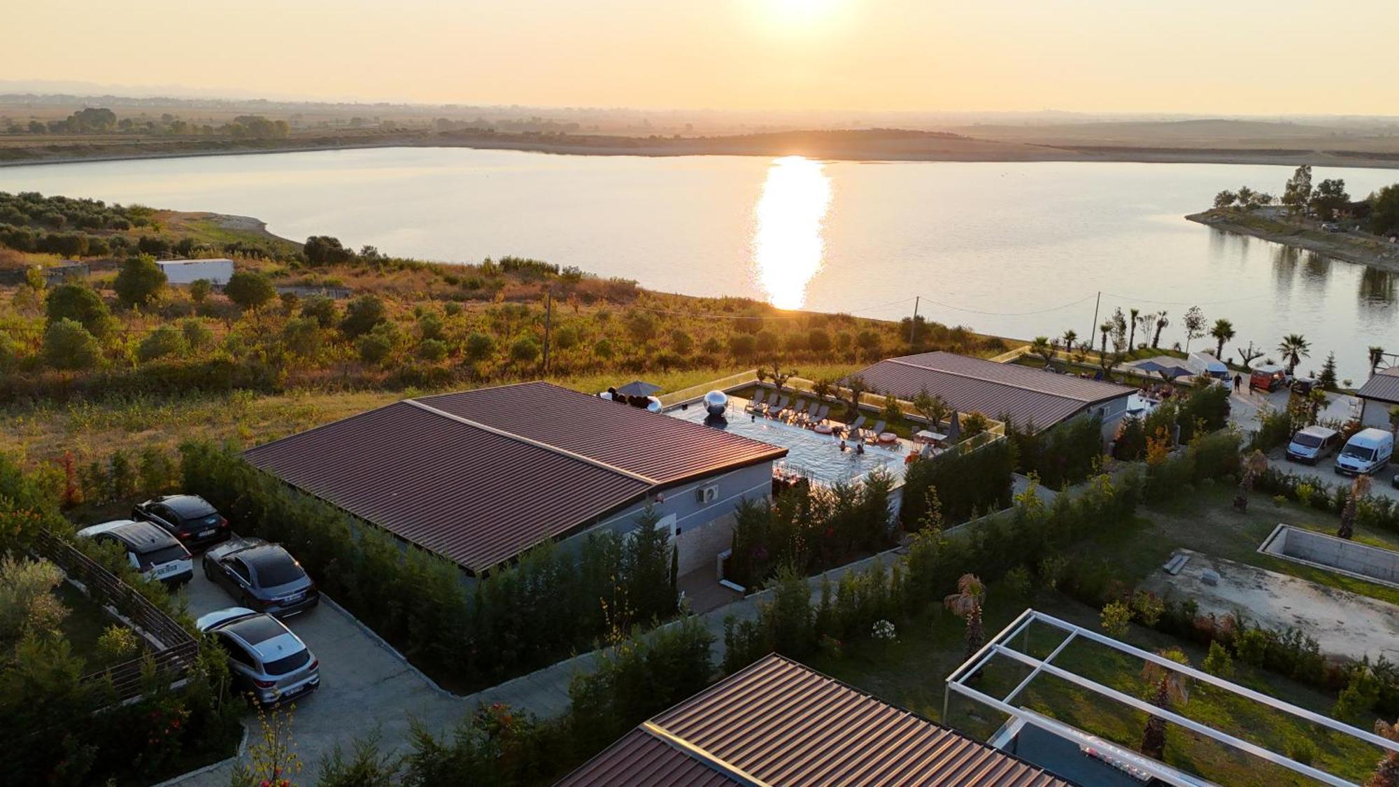 Top Villas Durres Exterior photo