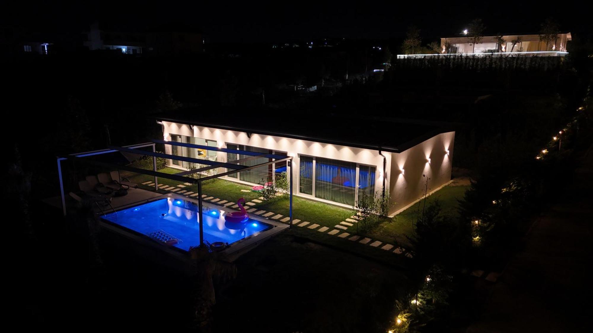 Top Villas Durres Exterior photo