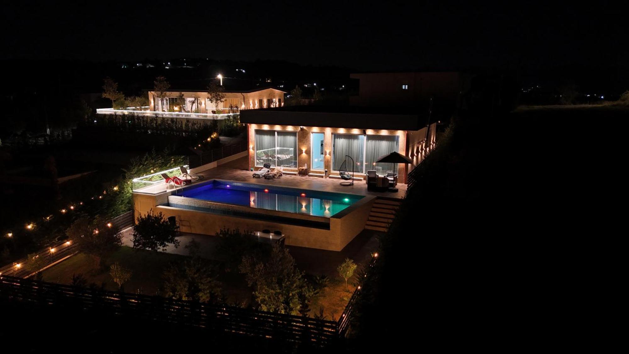 Top Villas Durres Exterior photo