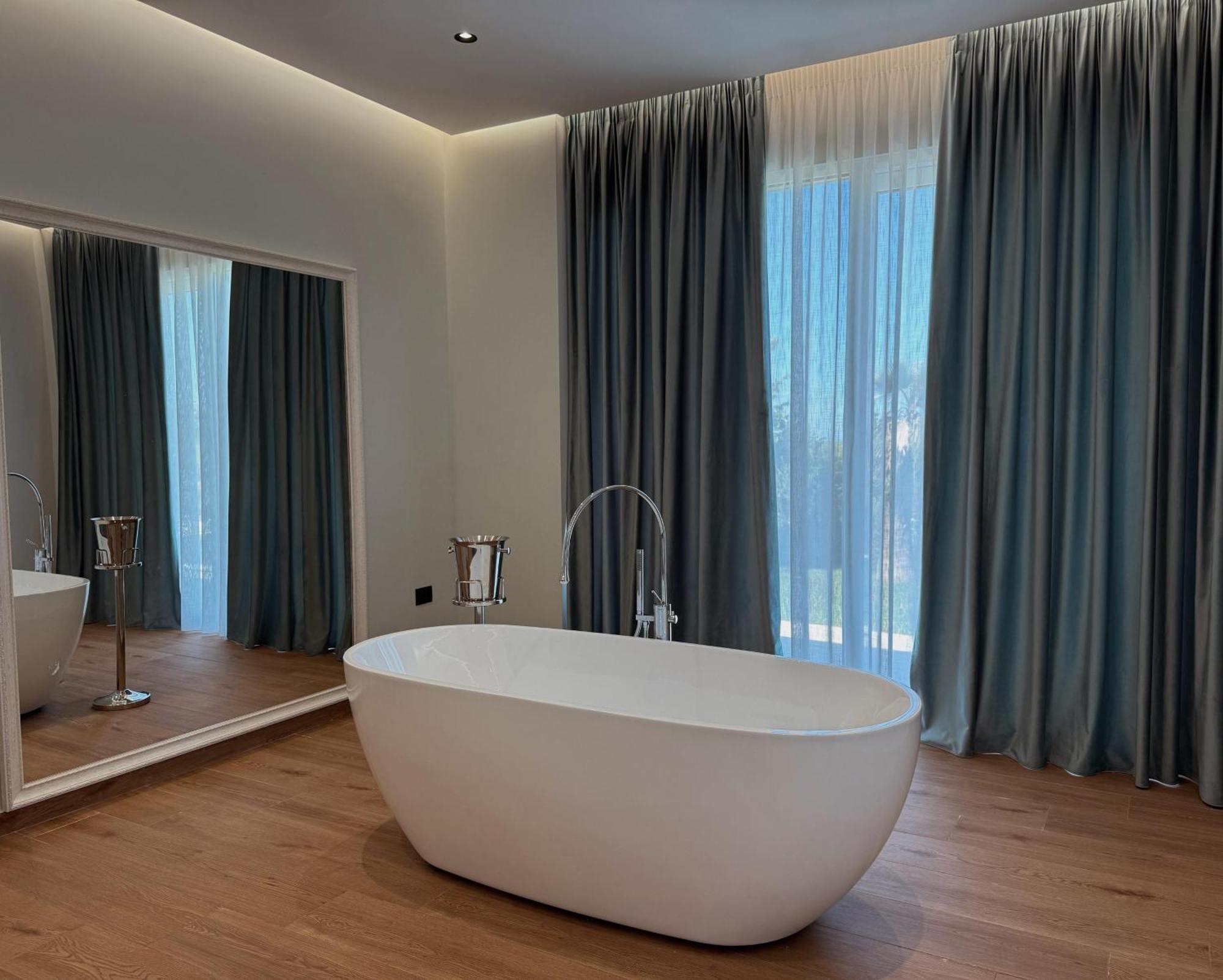 Top Villas Durres Exterior photo