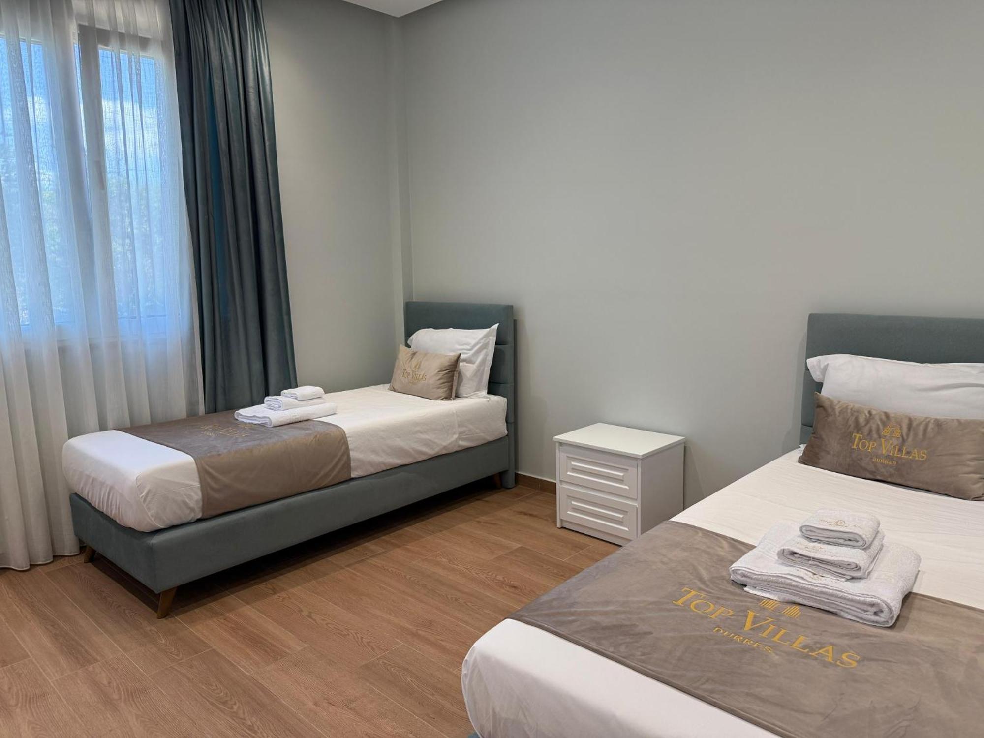 Top Villas Durres Exterior photo